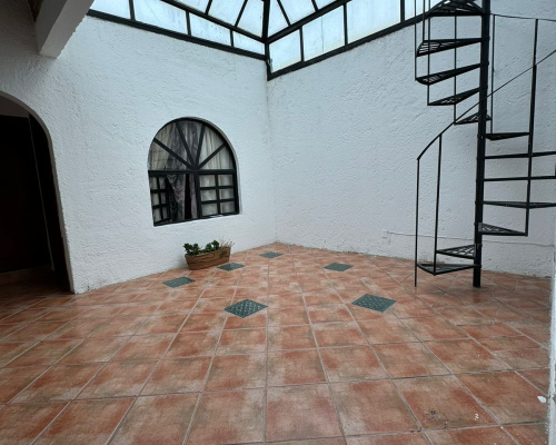 Santiago de Queretaro, Querétaro, 6 Habitaciones Habitaciones, ,4.5 BathroomsBathrooms,Casa,En Venta,Santiago de Queretaro,1515