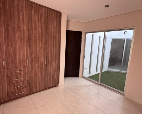 Querétaro, Mexico, Querétaro, 3 Habitaciones Habitaciones, ,3 BathroomsBathrooms,Casa,En Venta,1542