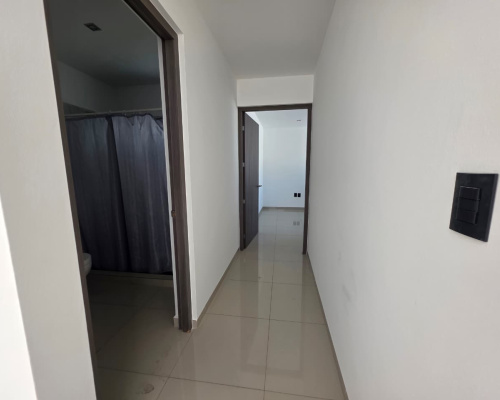 Queretaro, Querétaro, 5 Habitaciones Habitaciones, ,5 BathroomsBathrooms,Casa,En Renta,1543