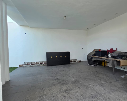 Queretaro, Querétaro, 5 Habitaciones Habitaciones, ,5 BathroomsBathrooms,Casa,En Renta,1543