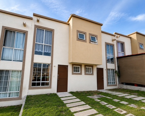 Santiago de Querétaro Blvrd Peña Flor 891, Querétaro, 3 Habitaciones Habitaciones, ,2.5 BathroomsBathrooms,Casa,En Renta,Blvrd Peña Flor 891,1610